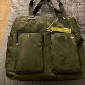 New with tags Gianni Bini tote bag